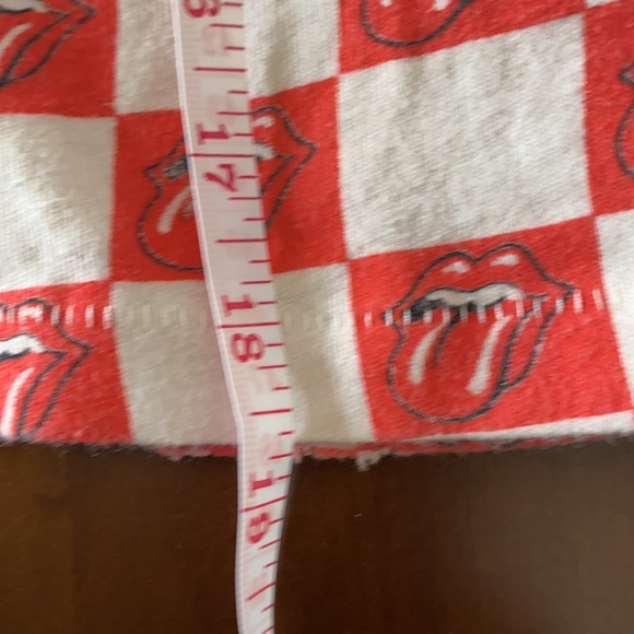 MadeWorn Rolling Stones Checkered tongue repeat  zip Tee Tank - Picture 8 of 8